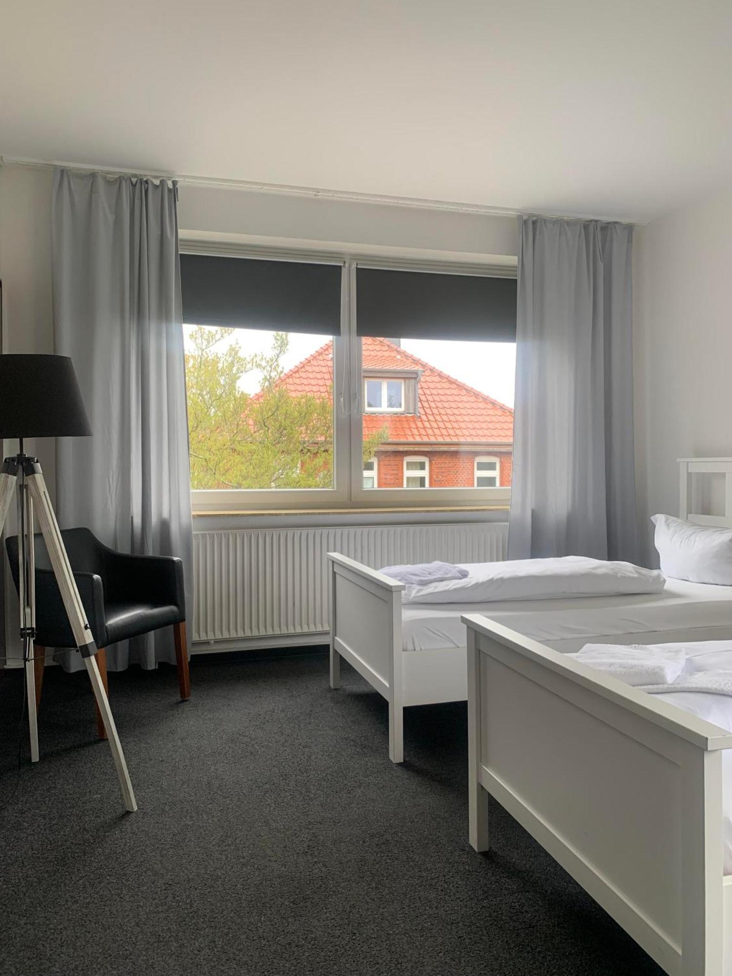 Hotel Calenberger Hof Wennigsen Extérieur photo